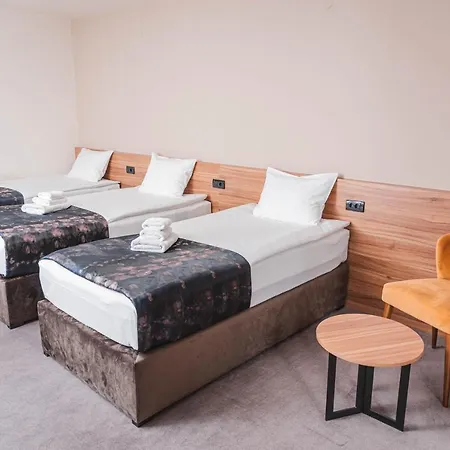 Hotel Aloha 3*
